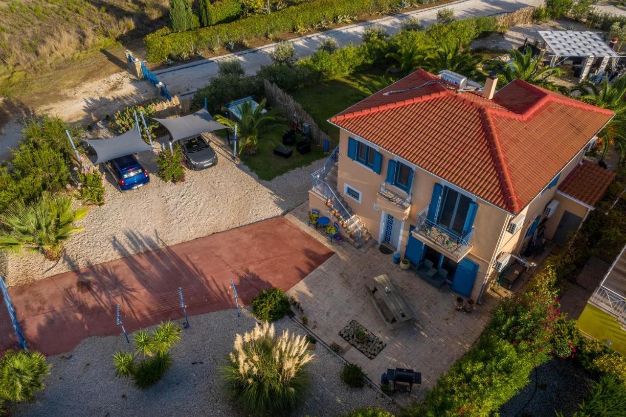 Villa Finiki Messinia Upstairs Exteriör bild